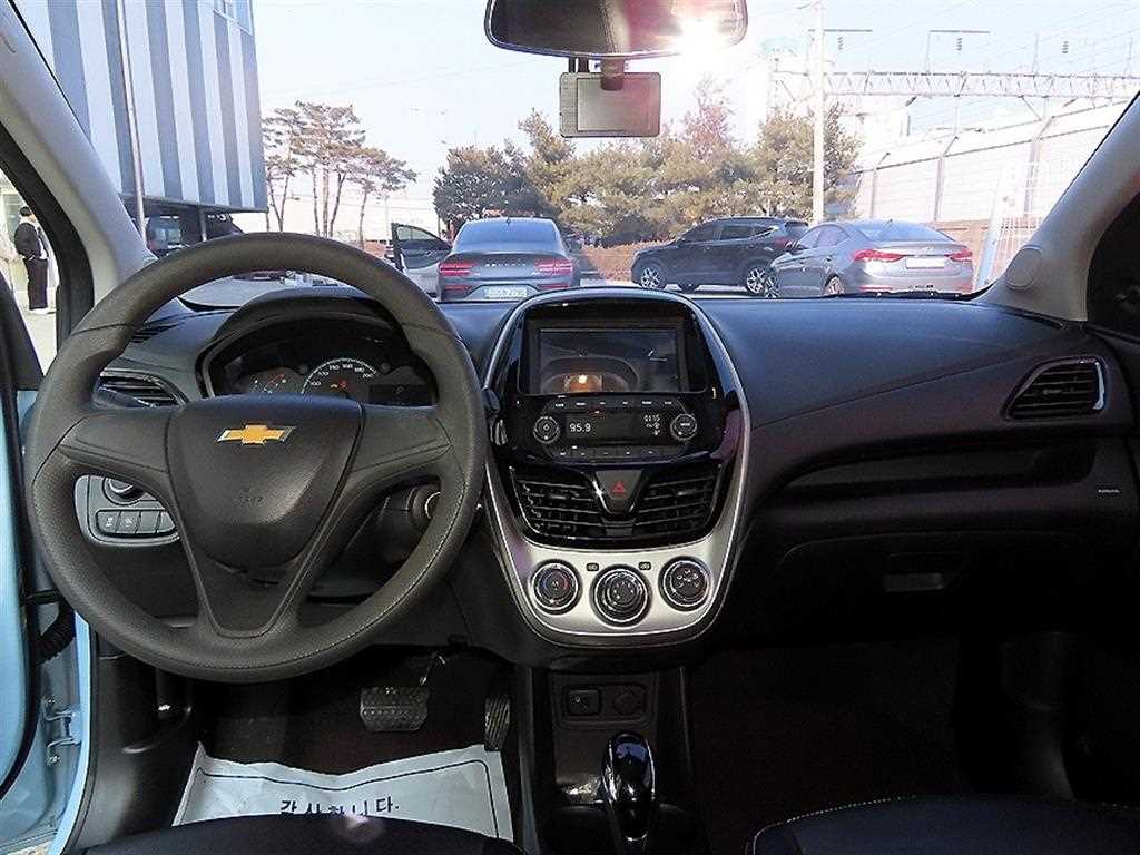 Chevrolet Spark - Vista 7