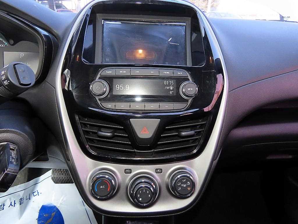 Chevrolet Spark 2016 skyblue - Importación desde Corea - HF Imports Iquique - Foto 13