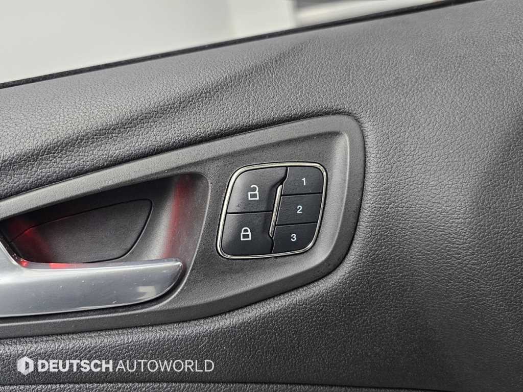 Ford Escape 2013 Plateado - Importación desde Corea - HF Imports Iquique - Foto 16