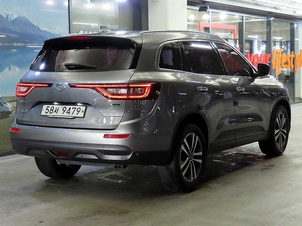 SAMSUNG QM6 - Vista 4