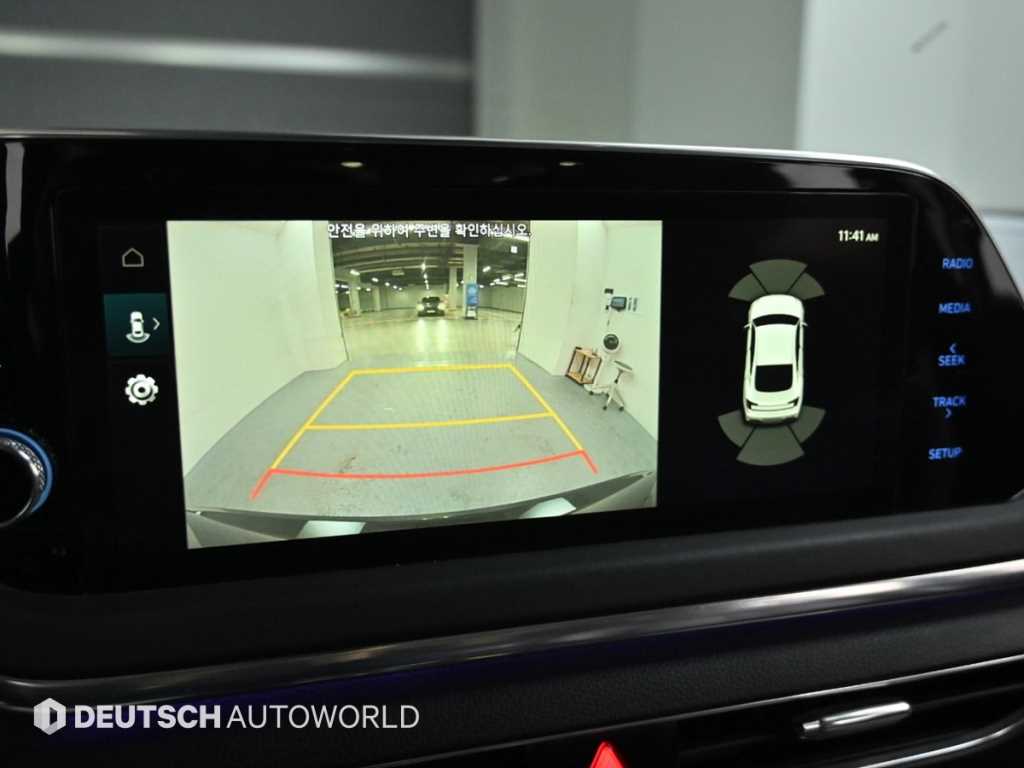 HYUNDAI Sonata - Vista 10