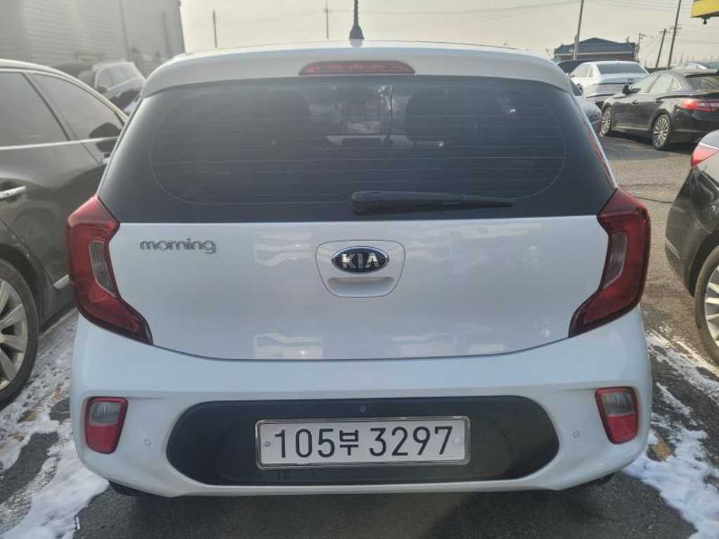 KIA Morning - Vista 6