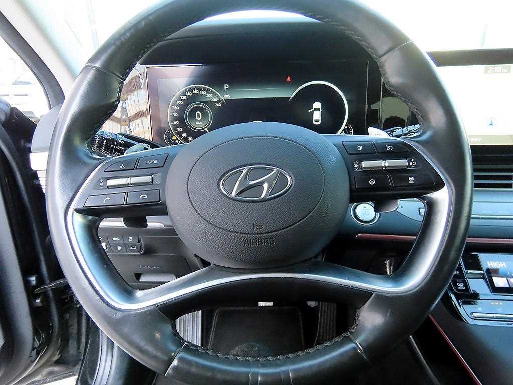 HYUNDAI Grandeur - Vista 8