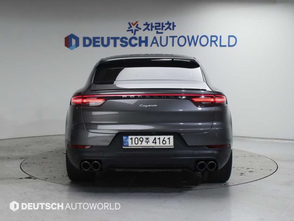 Porsche Cayenne - Vista 4