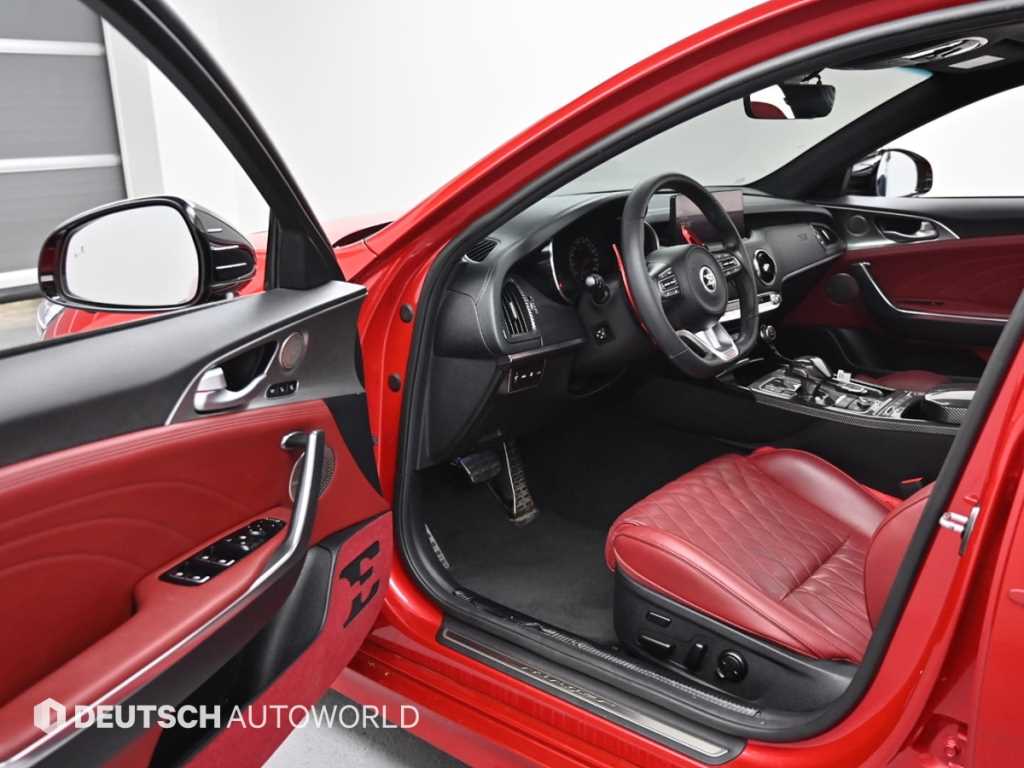 KIA Stinger - Vista 11