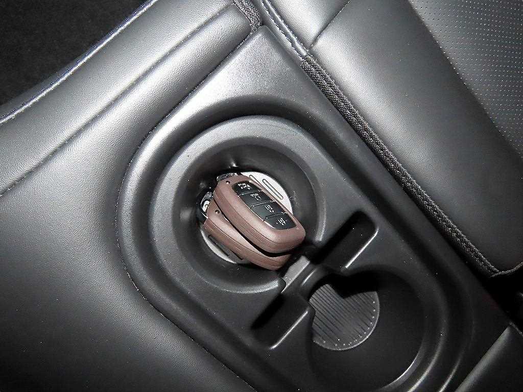 HYUNDAI Casper 2025 Blanco - Importación desde Corea - HF Imports Iquique - Foto 15