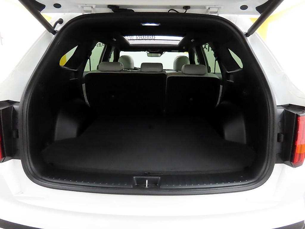 KIA Sorento 2023 Blanco - Importación desde Corea - HF Imports Iquique - Foto 17