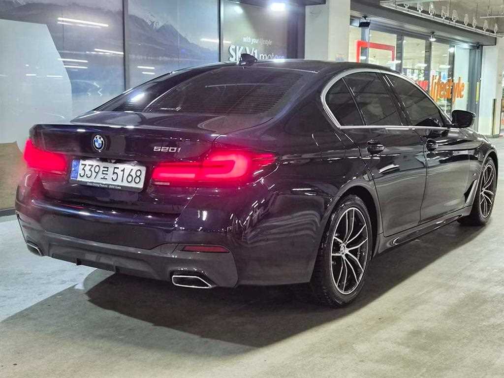 BMW 5 Series - Vista 4