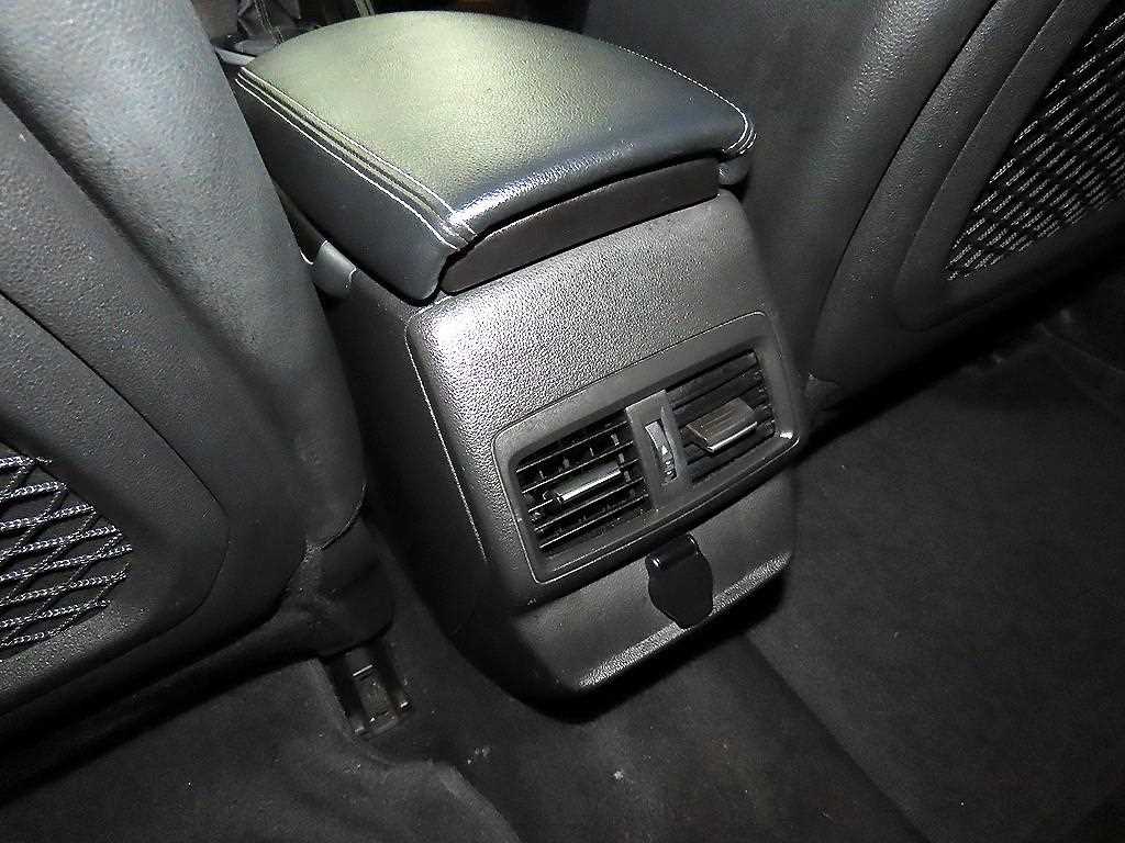 SAMSUNG QM6 2023 Blanco - Importación desde Corea - HF Imports Iquique - Foto 17