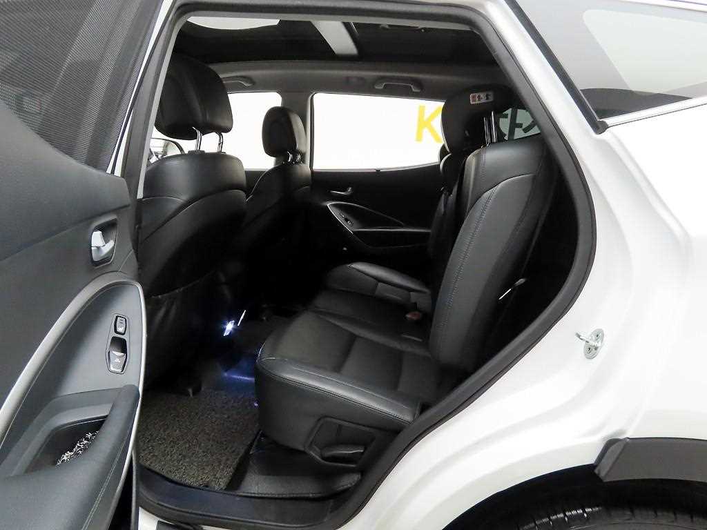 HYUNDAI Santa Fe - Vista 12