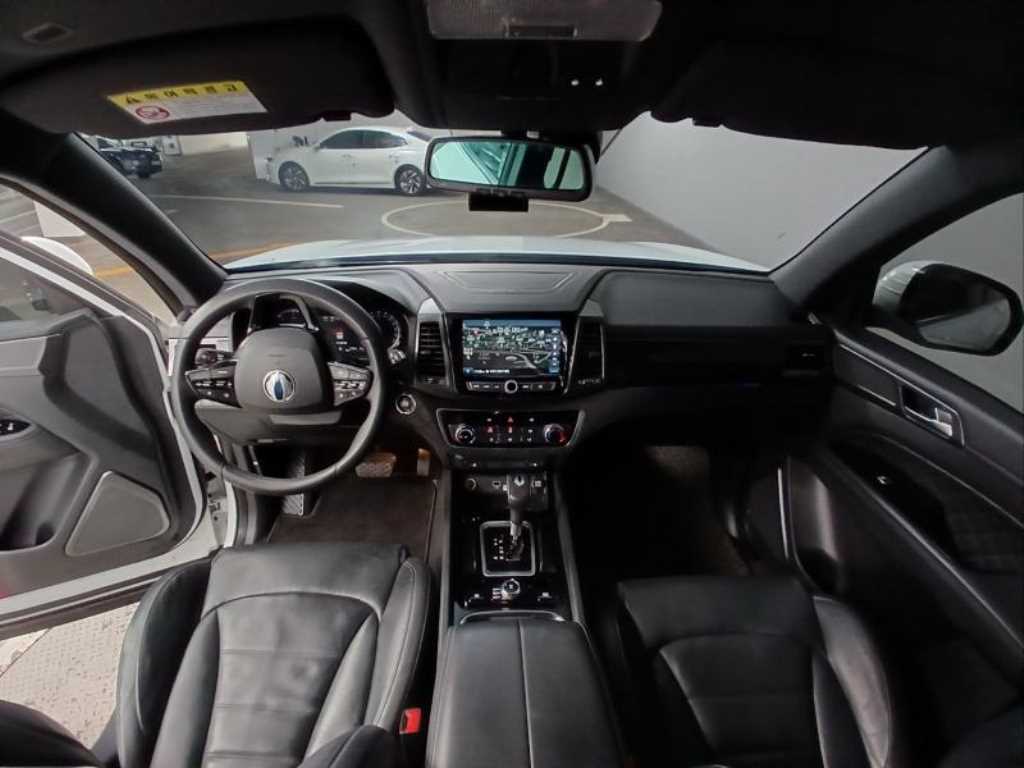 Ssangyong Rexton - Vista 6