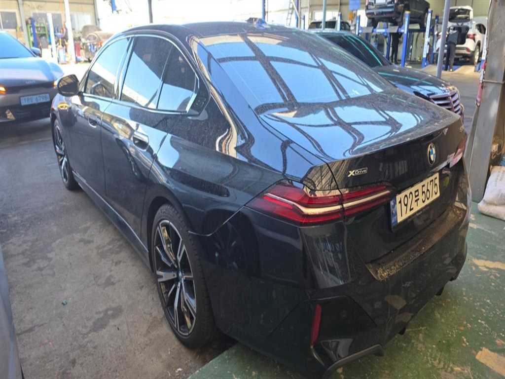 BMW 5 Series - Vista 6