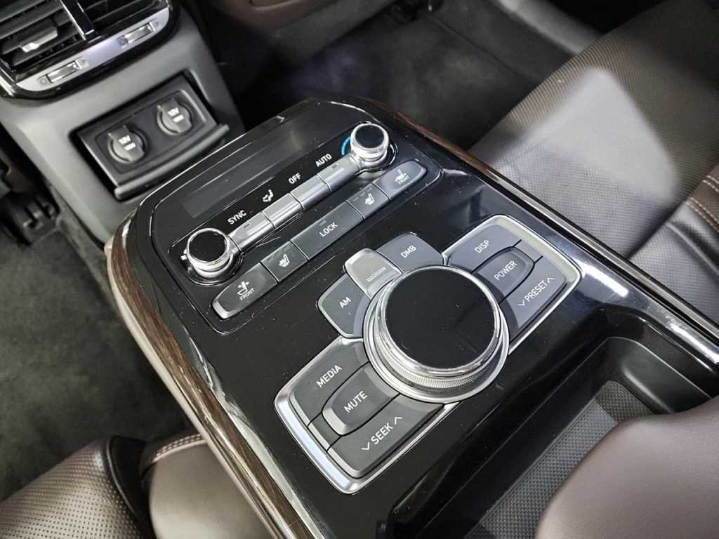 Genesis EQ900 2016 Negro - Importación desde Corea - HF Imports Iquique - Foto 19