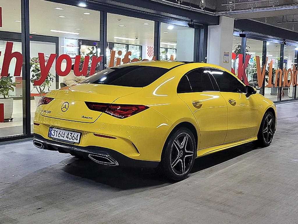 Mercedes Benz CLA Class - Vista 4