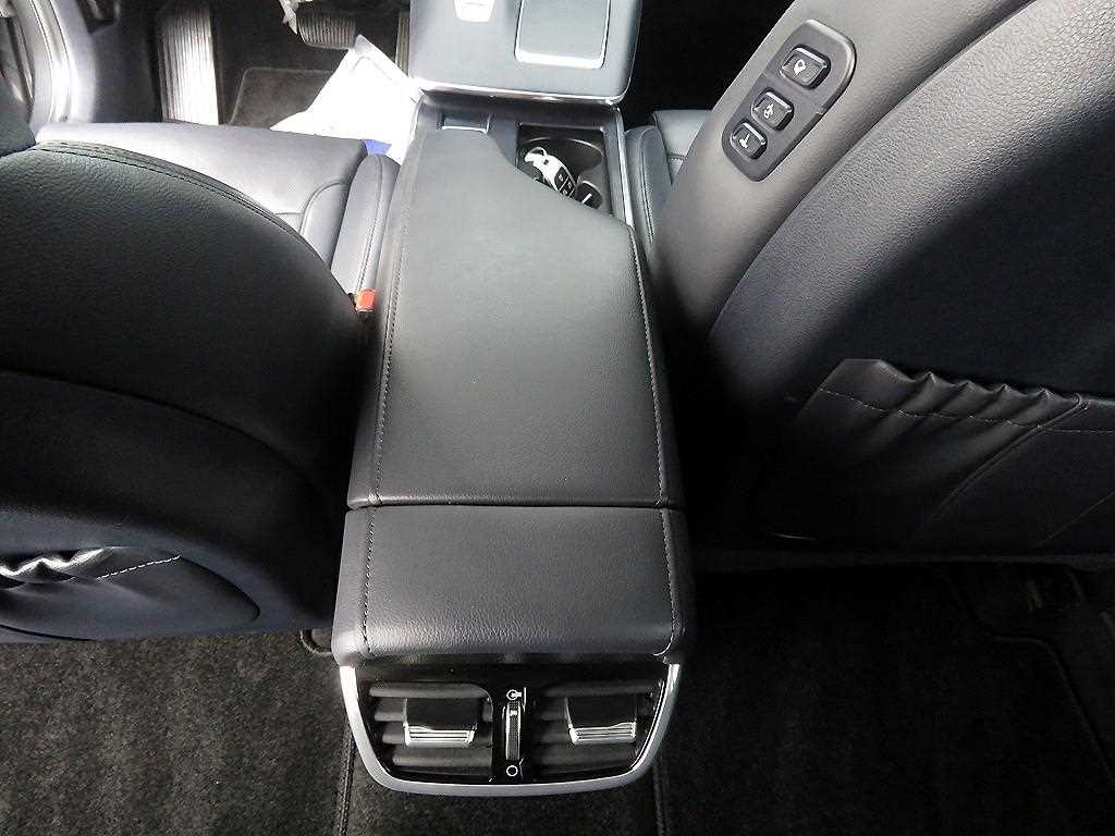 HYUNDAI Grandeur - Vista 9