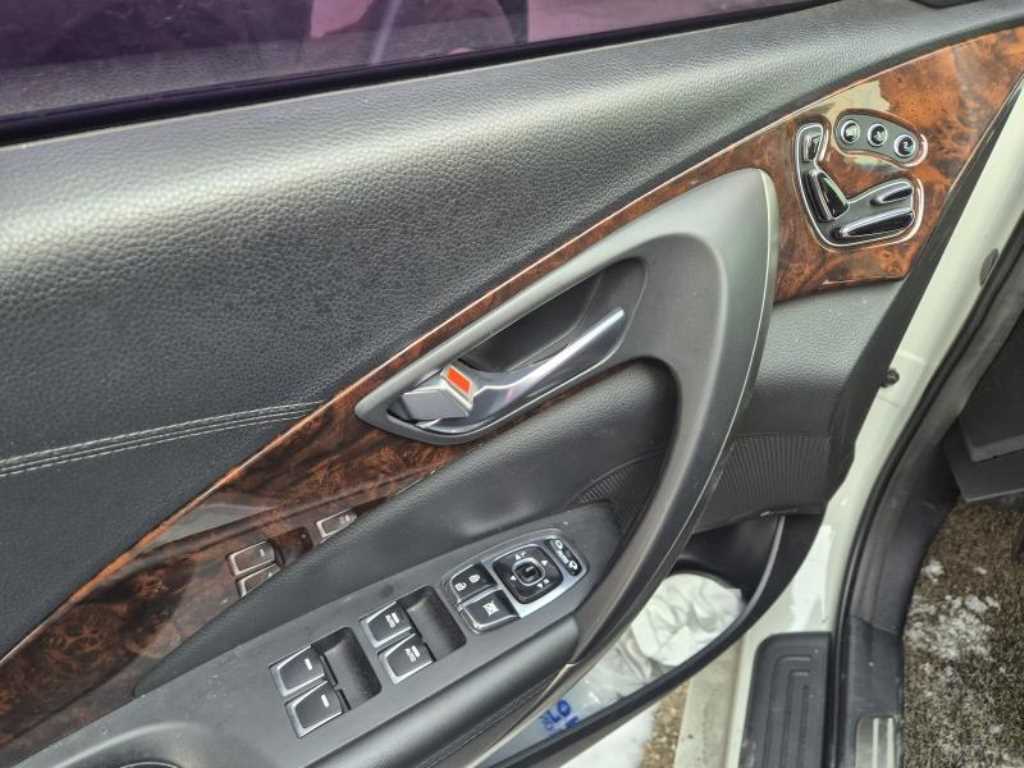 HYUNDAI Aslan - Vista 3