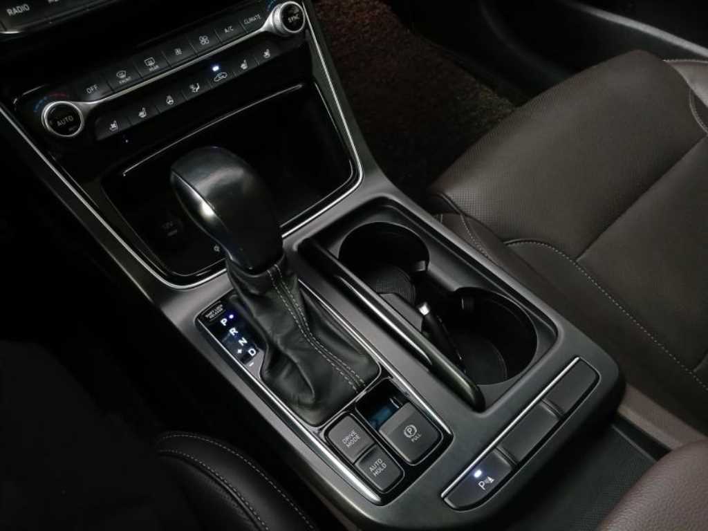 HYUNDAI Grandeur 2018 Blanco - Importación desde Corea - HF Imports Iquique - Foto 15