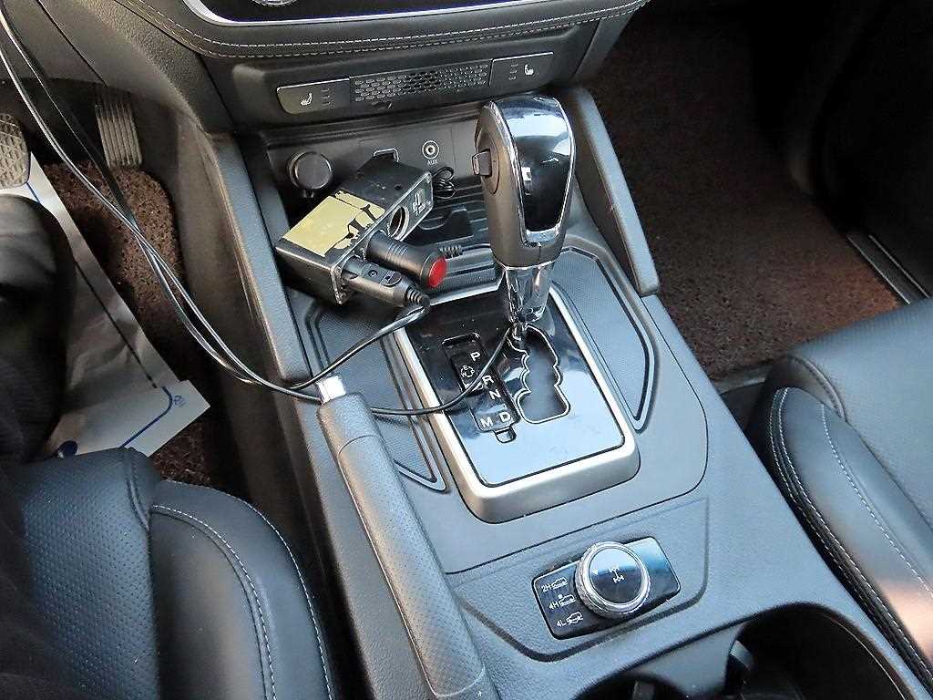 Ssangyong Rexton - Vista 10