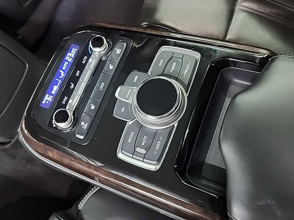 Genesis EQ900 2016 - Importación desde Corea - HF Imports Iquique - Foto 14