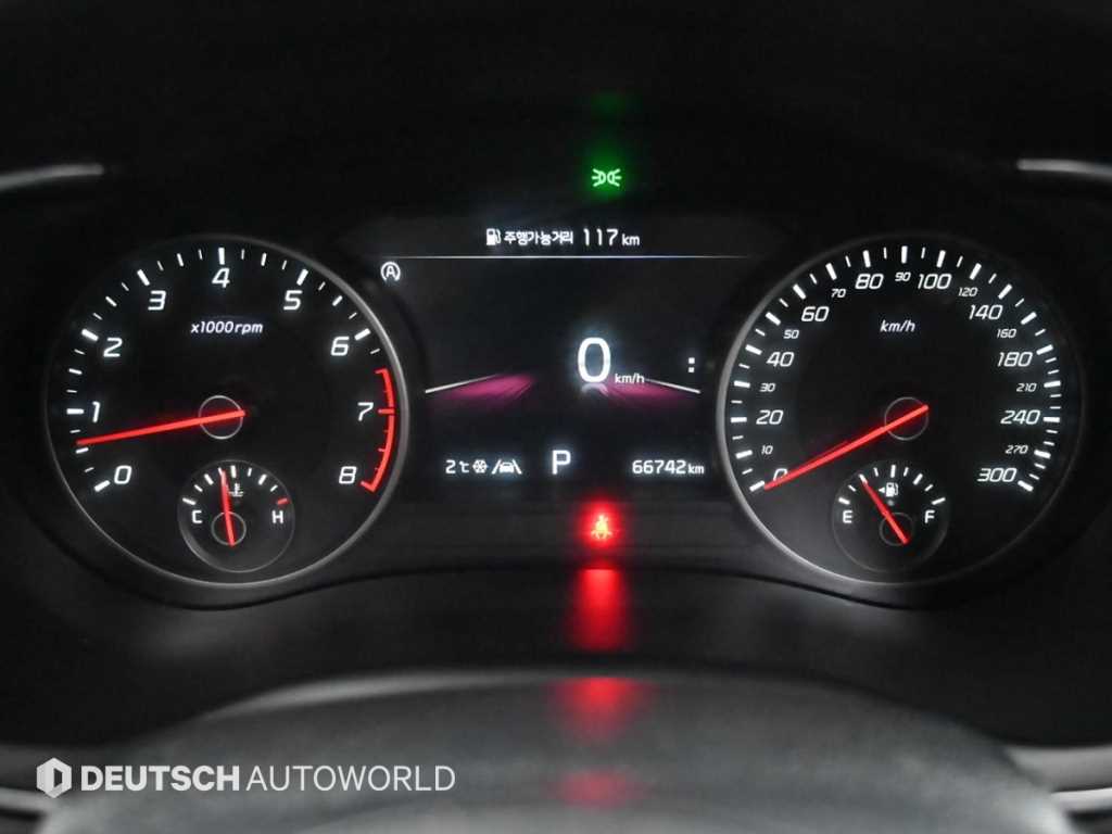 KIA Stinger - Vista 8