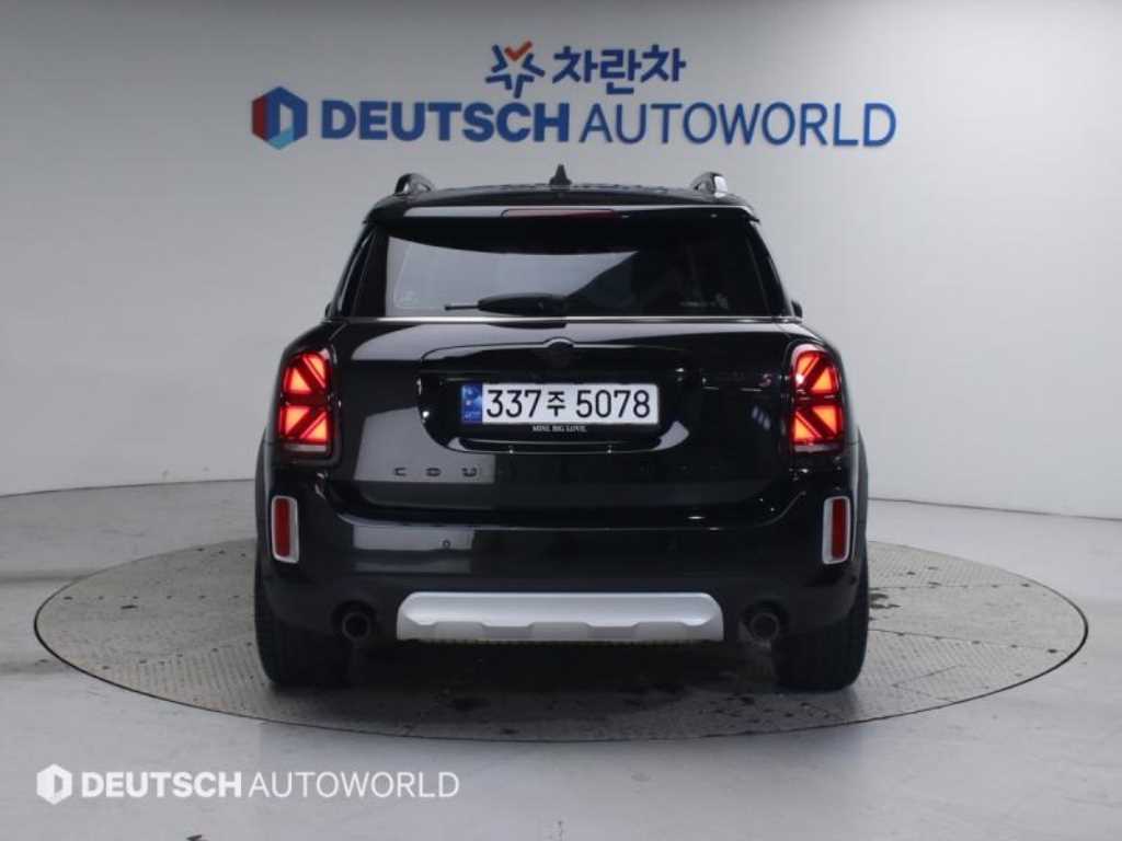 Mini Countryman - Vista 4