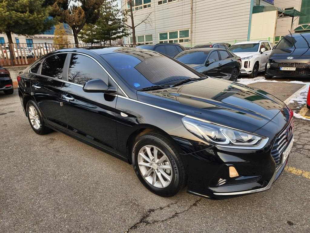 HYUNDAI Sonata - Vista 6