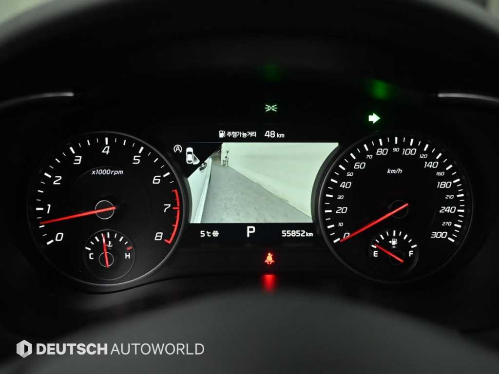 KIA Stinger - Vista 8