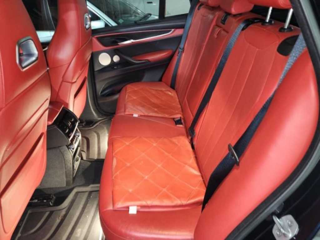 BMW X5M - Vista 9