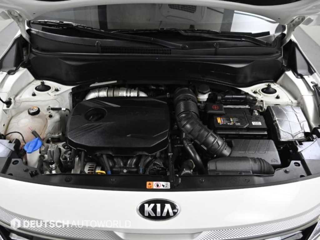 KIA Seltos - Vista 6