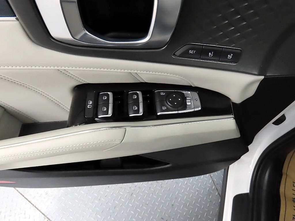 KIA Sorento - Vista 11