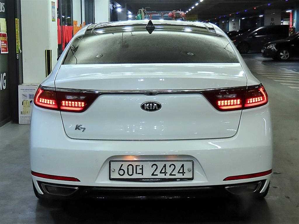 KIA K7 - Vista 5