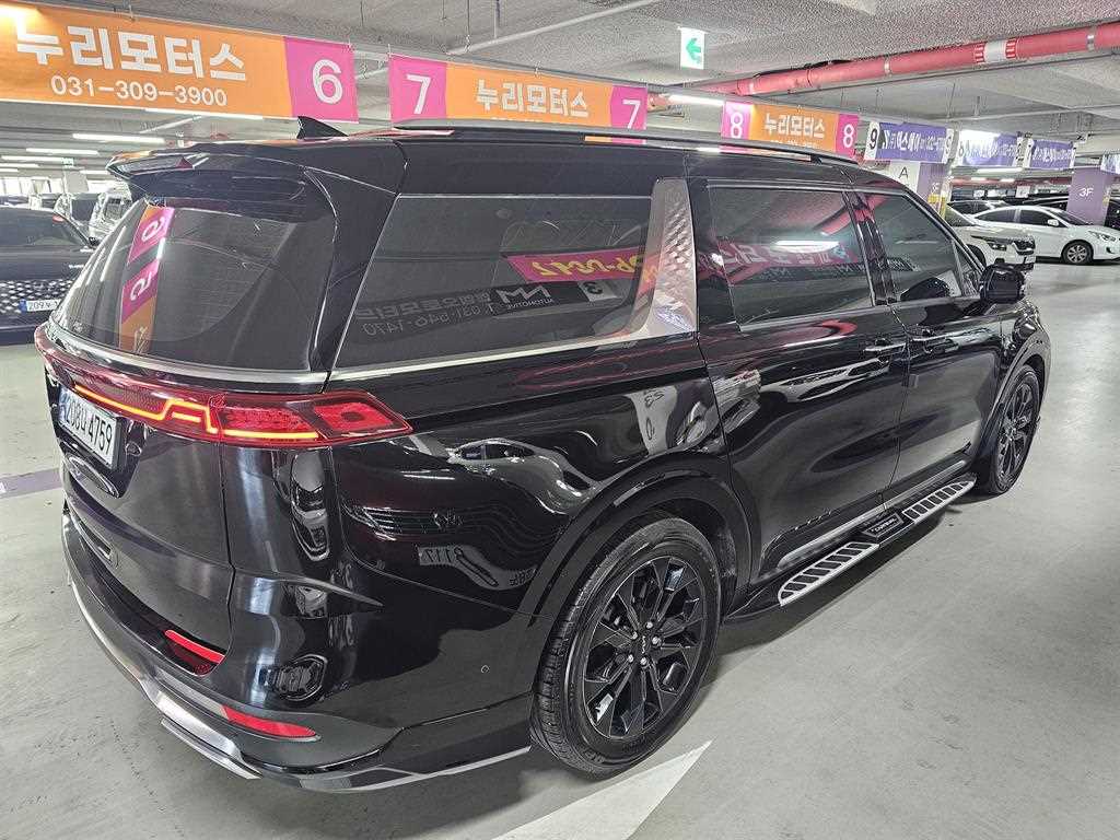 KIA Carnival - Vista 4