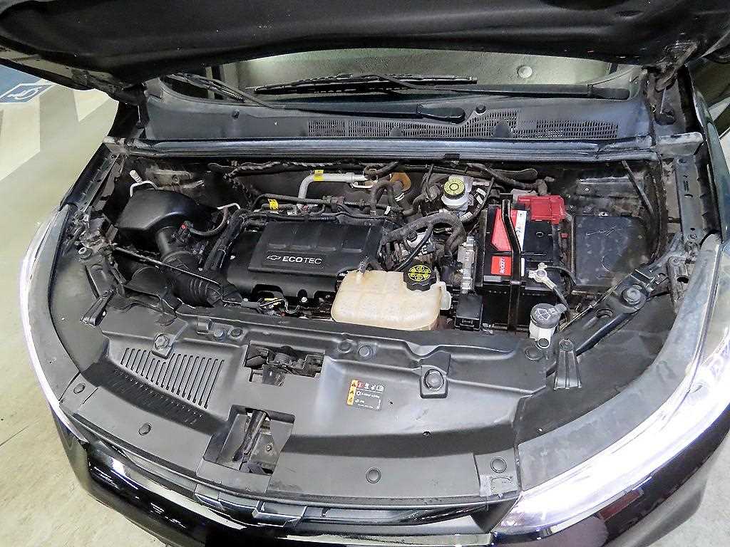 Chevrolet Trax 2020 Negro - Importación desde Corea - HF Imports Iquique - Foto 17