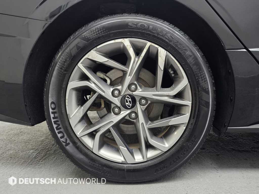 HYUNDAI Sonata - Vista 5