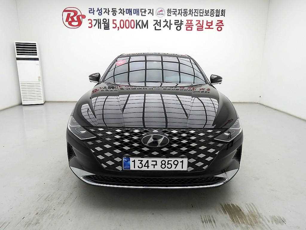 HYUNDAI Grandeur 2023 Negro - Importación desde Corea - HF Imports Iquique - Foto 1