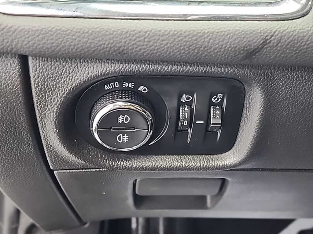 Chevrolet Cruise 2017 Negro - Importación desde Corea - HF Imports Iquique - Foto 19