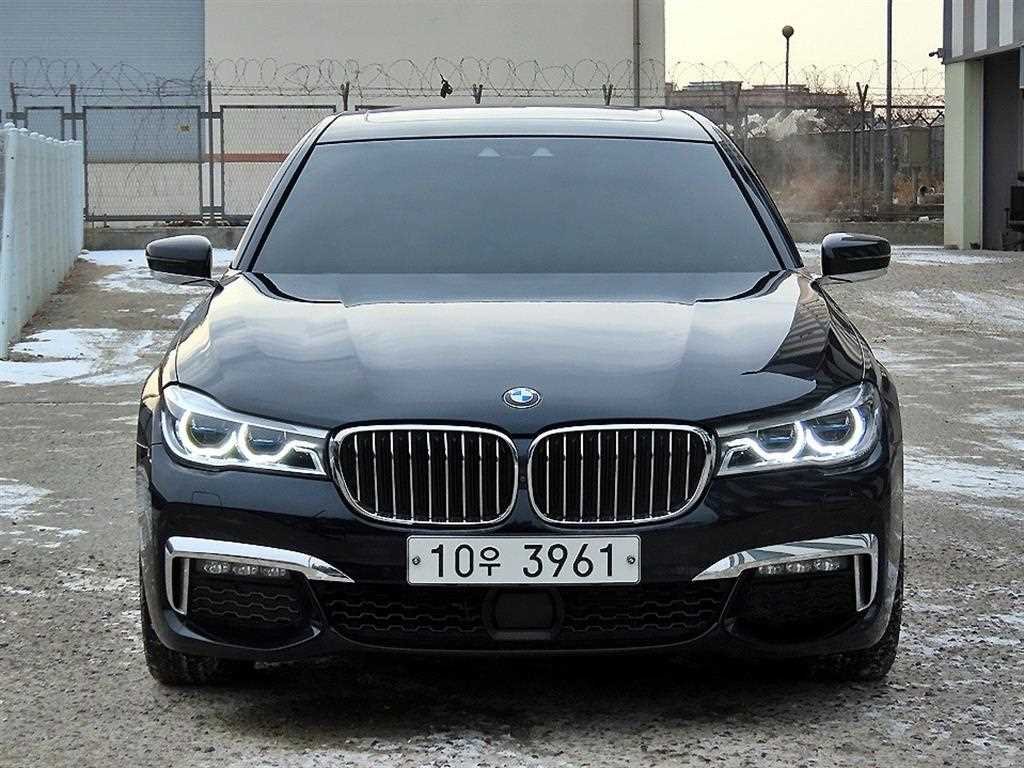 BMW 7 Series 2019 Negro - Importación desde Corea - HF Imports Iquique - Foto 1