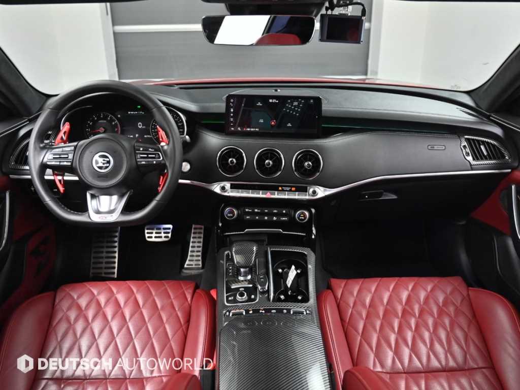 KIA Stinger - Vista 7