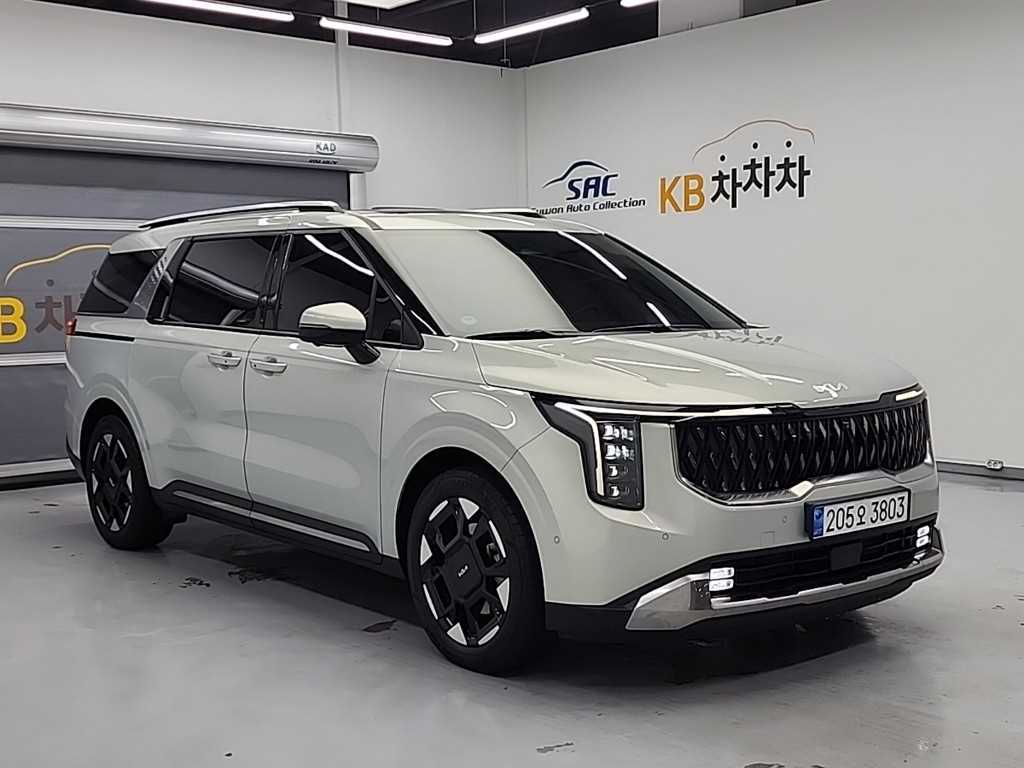 KIA Carnival - Vista 4