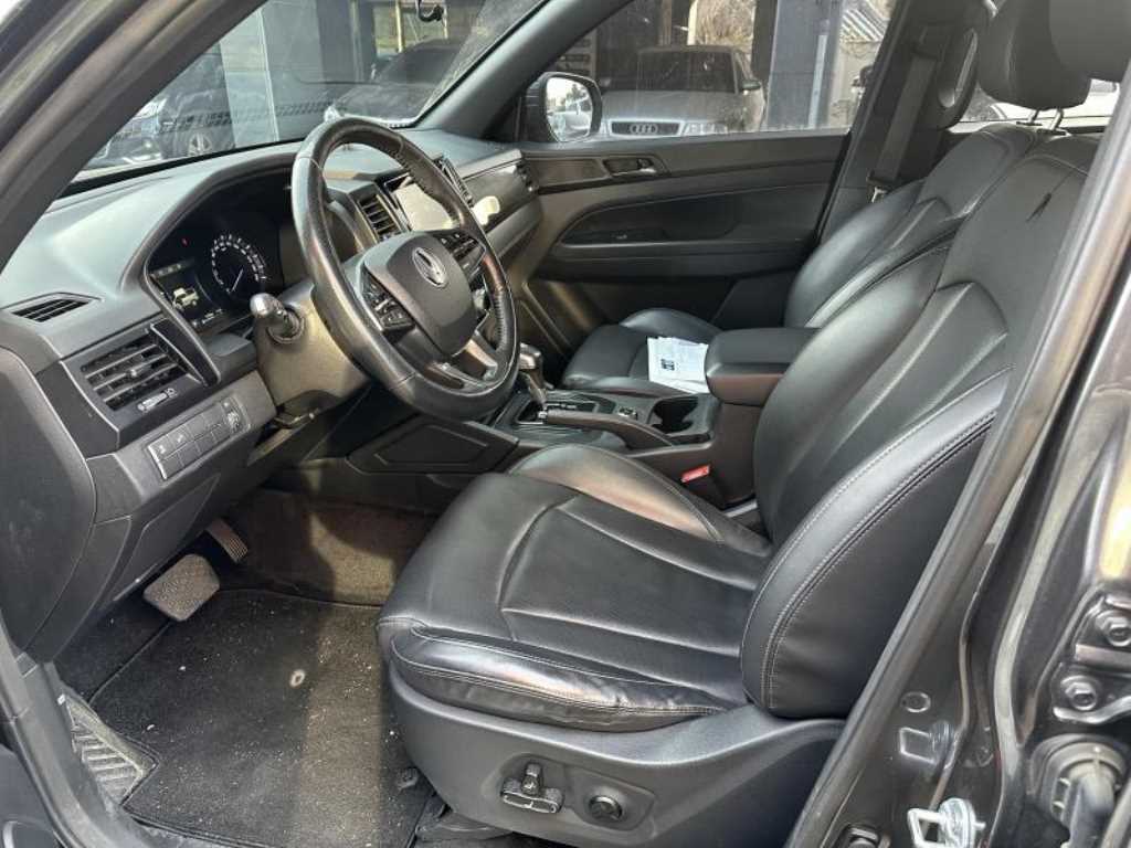 Ssangyong Rexton - Vista 4