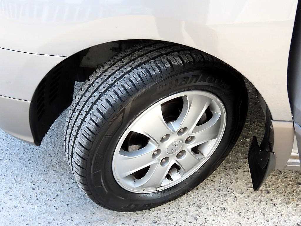 HYUNDAI Starex 2011 Plateado - Importación desde Corea - HF Imports Iquique - Foto 20