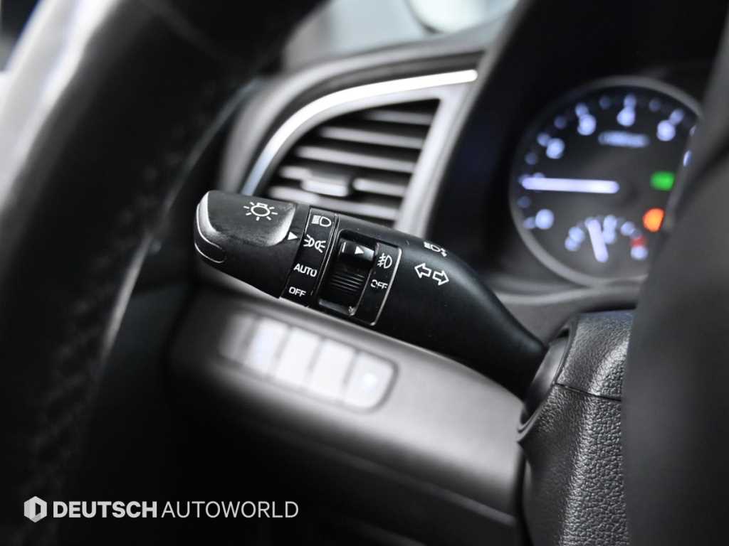 HYUNDAI Avante 2016 Blanco - Importación desde Corea - HF Imports Iquique - Foto 18