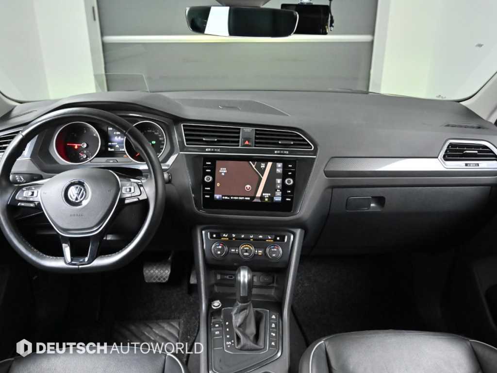 Volkswagen Tiguan - Vista 7