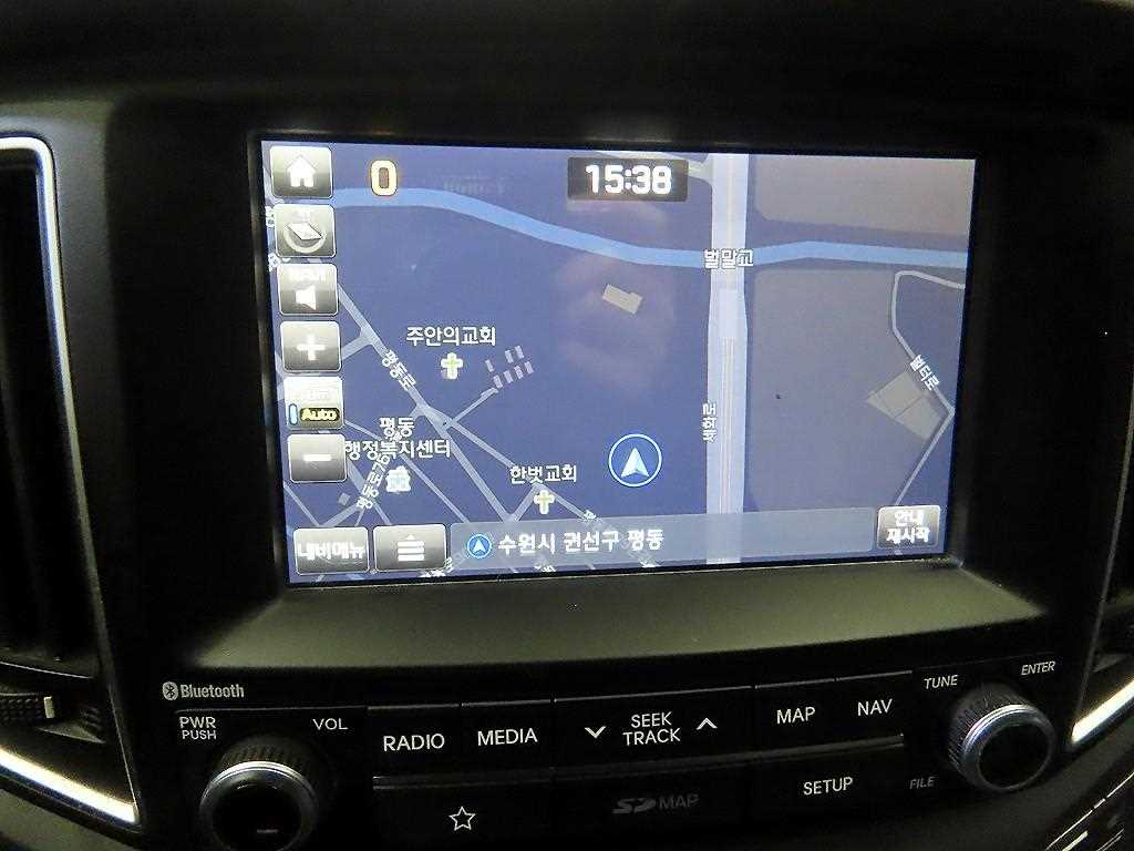 HYUNDAI Starex 2019 Plateado - Importación desde Corea - HF Imports Iquique - Foto 15