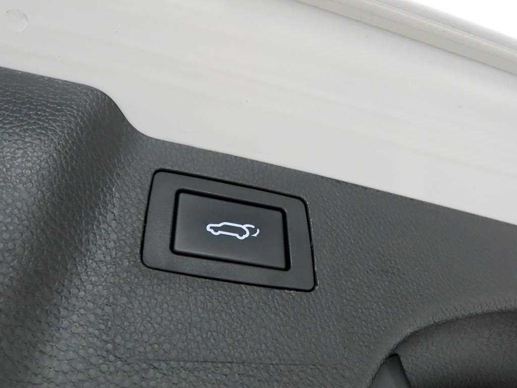 HYUNDAI Santa Fe 2018 Blanco - Importación desde Corea - HF Imports Iquique - Foto 15