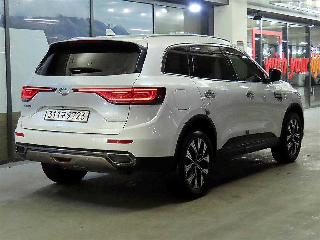 SAMSUNG QM6 - Vista 4