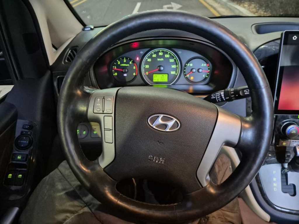 HYUNDAI Starex 2015 Negro - Importación desde Corea - HF Imports Iquique - Foto 17