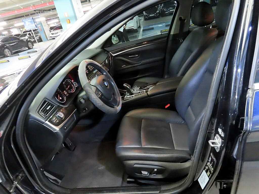 BMW 5 Series - Vista 8