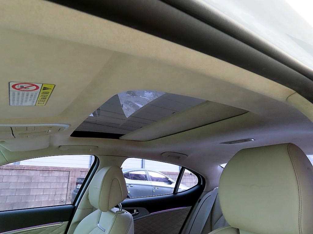 Genesis G70 2018 Blanco - Importación desde Corea - HF Imports Iquique - Foto 18