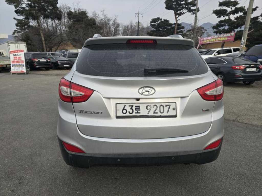 HYUNDAI Tucson - Vista 5